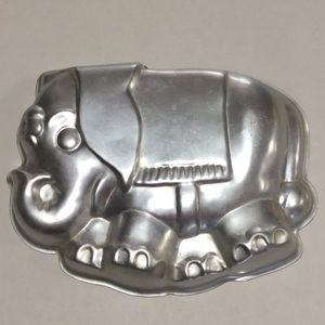 Wilton Pan #502-720 1974 Circus Elephant #15